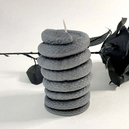 SNAKE CANDLE (CONCRETE)
